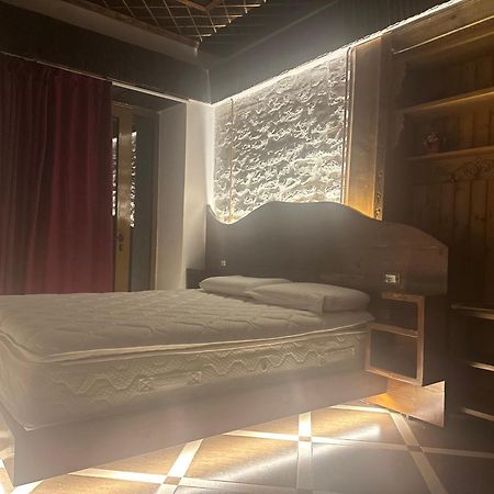 Gjirokastër Guesthouse Mele מראה חיצוני תמונה