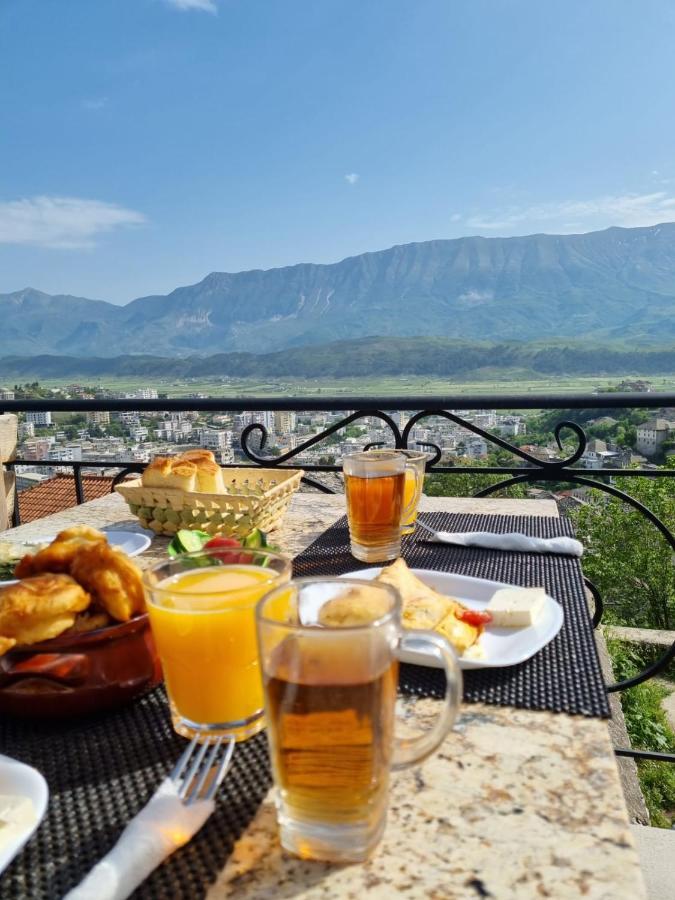 Gjirokastër Guesthouse Mele מראה חיצוני תמונה